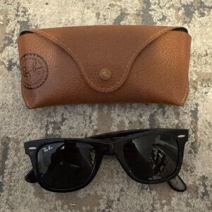 Ray-Ban Tortoise Shell Sunglasses with Brown Case